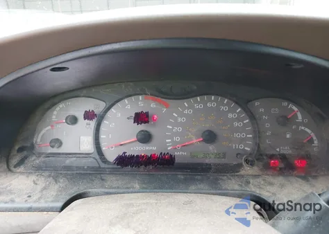 2001 Toyota Sequoia Limited V8 z USA, uszkodzony, nr VIN 5TDBT48A51S050220